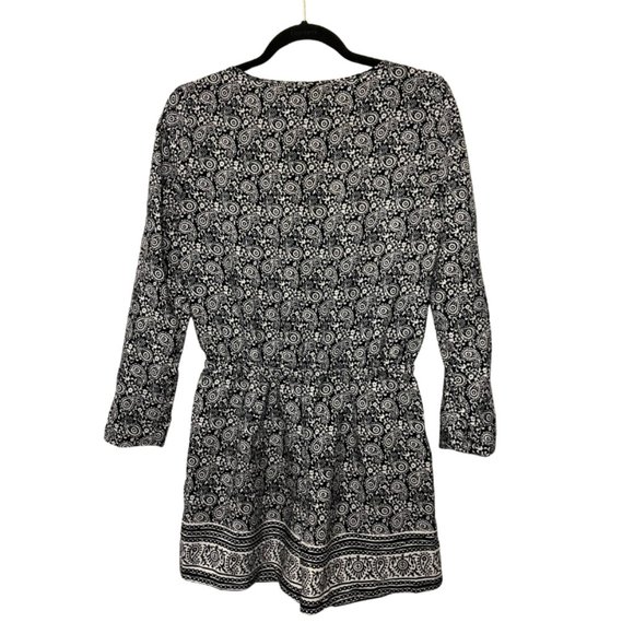 Ann Taylor LOFT Petites Blue and White Paisley Romper - Picture 2 of 5